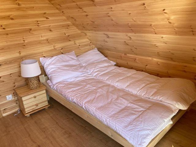 Kalinowy Sad Domki Z Jacuzzi I Sauna Mikołajki Екстериор снимка