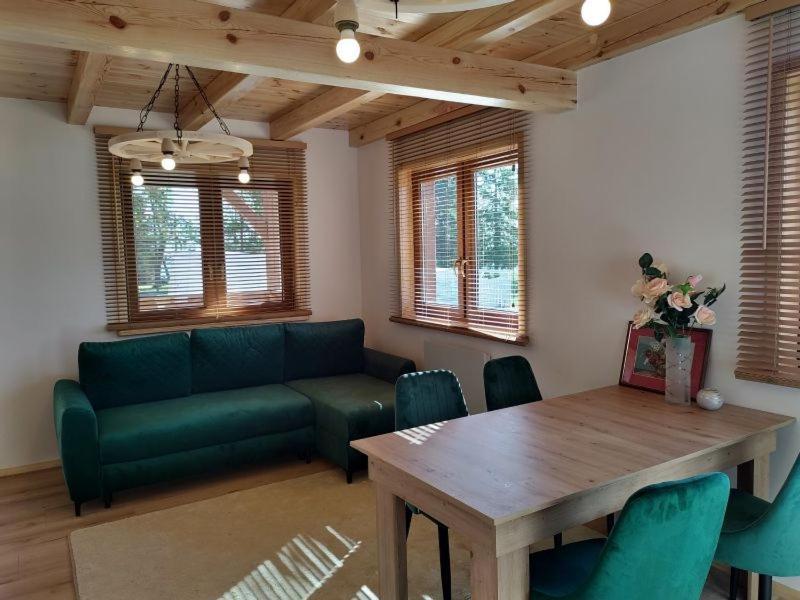 Kalinowy Sad Domki Z Jacuzzi I Sauna Mikołajki Екстериор снимка